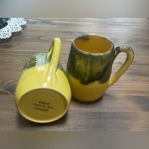 Vtg INEKE Drip Pottery Glaze BC Canada Green Yellow  2 Coffee Cups -Set